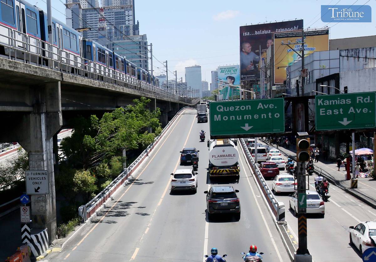 Motorist freely plying along EDSA in Quezon City on Tuesday 3 June 2025.
Quezon City mayor Joy Belmonte on Monday backed the postponement of the Edsa rehabilitation for a month.