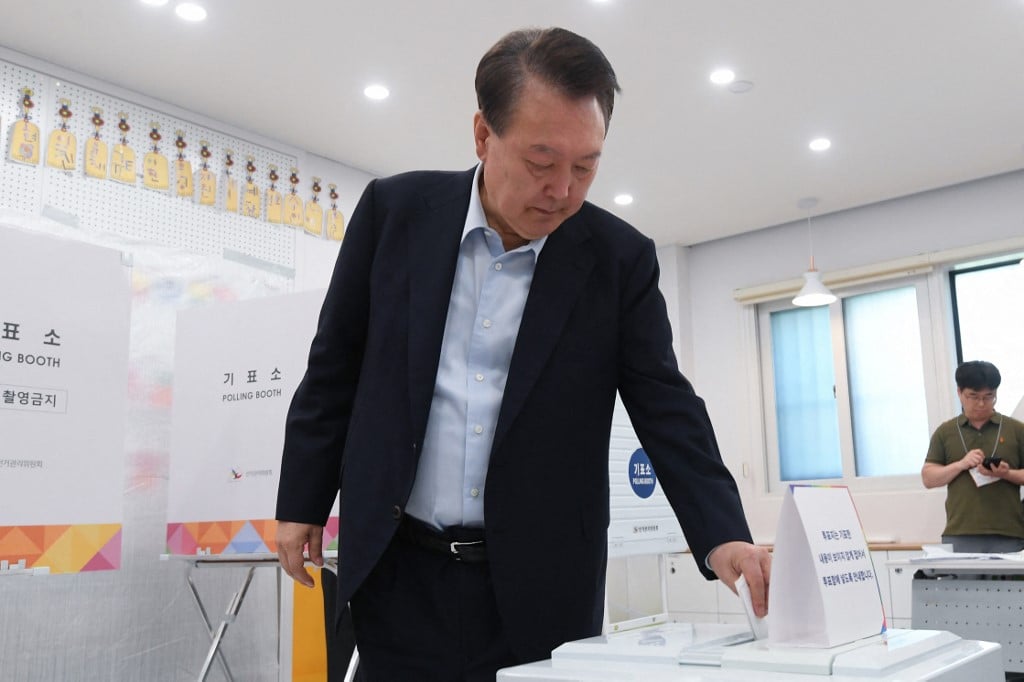 SoKor votes for new president after martial law turmoil