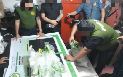 Bataan fishermen turn over P1.5-B shabu 