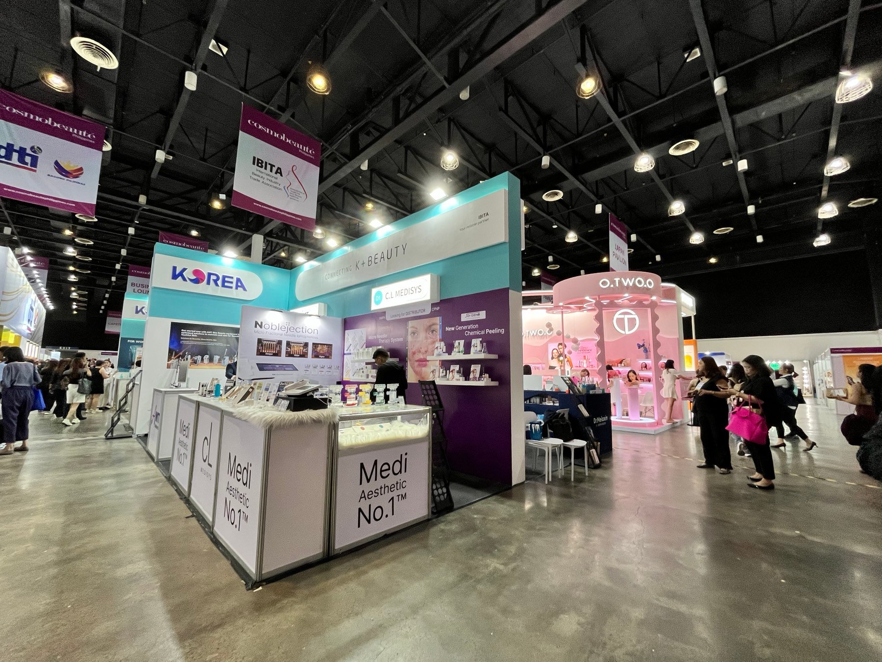 INTERNATIONAL and local cosmetic brands converged at Cosmobeauté Philippines 2025 at the World Trade Center on Wednesday.