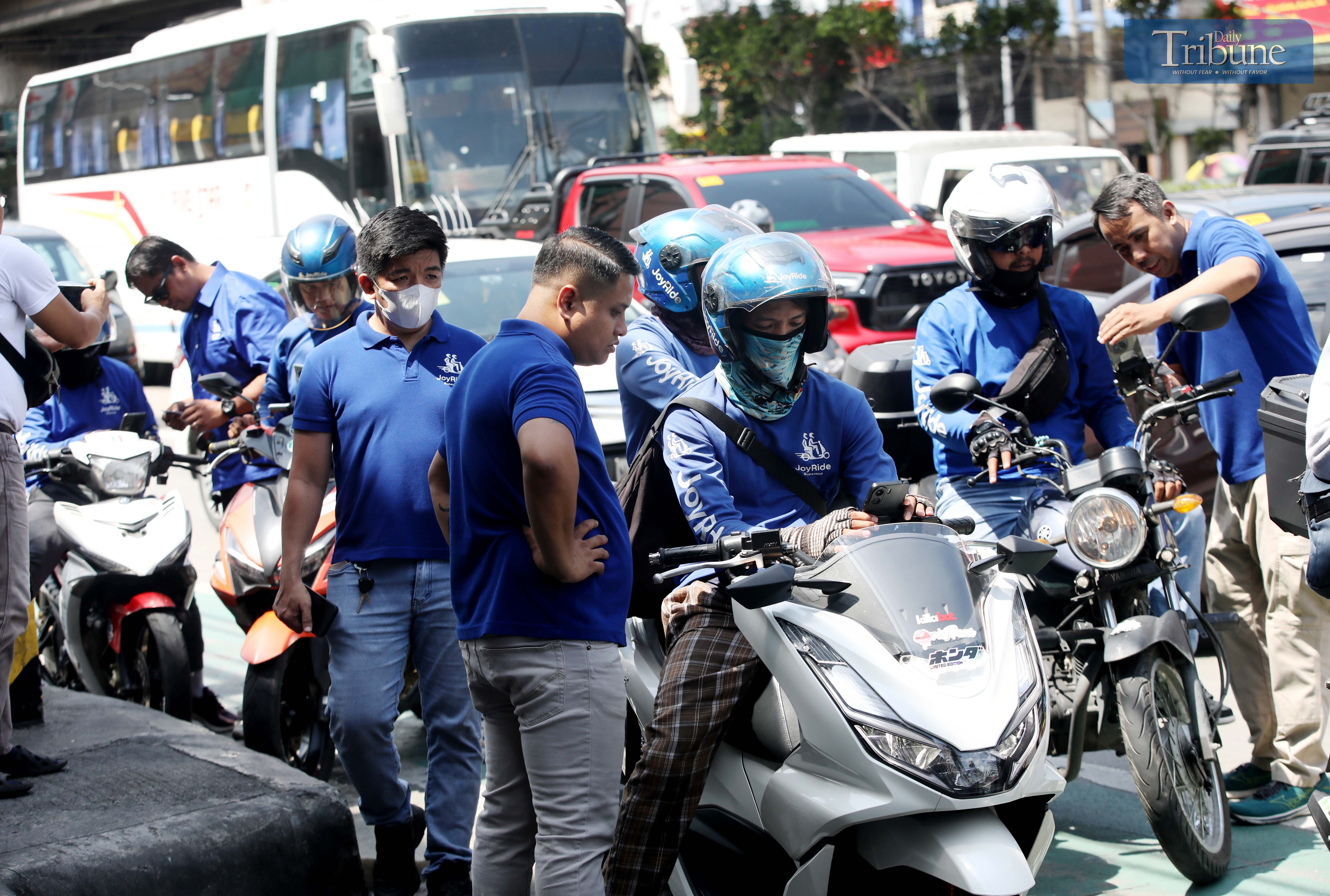 JoyRide, QCPD, MMDA crack down on fake riders