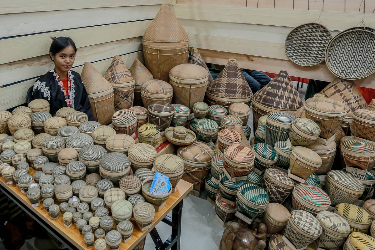 THE office of First Lady Liza Araneta-Marcos spearheaded LIKHA 4, one of the major highlights of this year’s Independence Day celebration. The three-day event, held from 6 to 8 June 2025, showcased heritage-rich products by artisans from various indigenous tribes and communities across the Philippines.