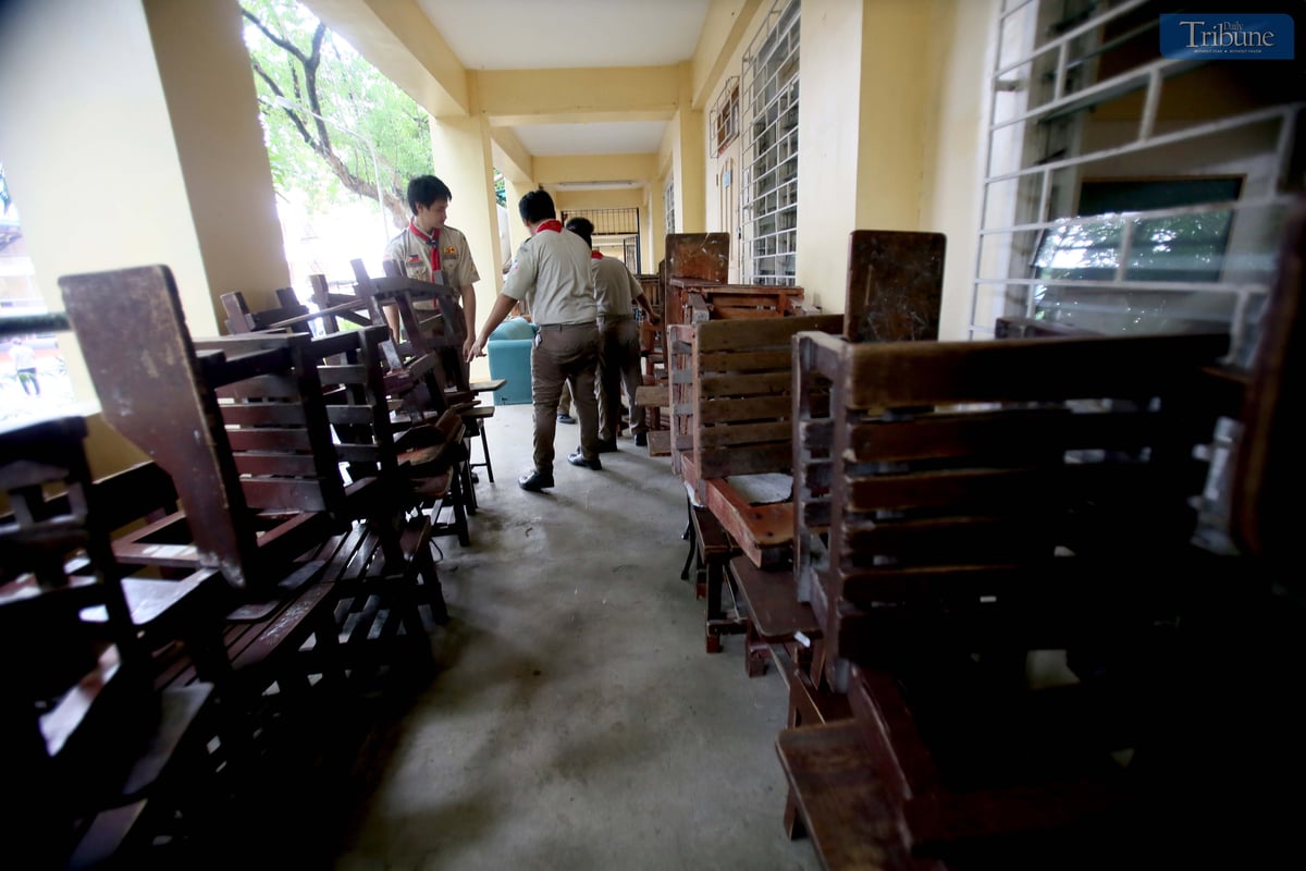 Teachers, volunteers, and students clean and repaint classrooms and collect recyclable materials at Quezon City High School on Saturday, 7 June 2025, during a special Brigada Eskwela activity in preparation for the opening of the new school year on 16 June.