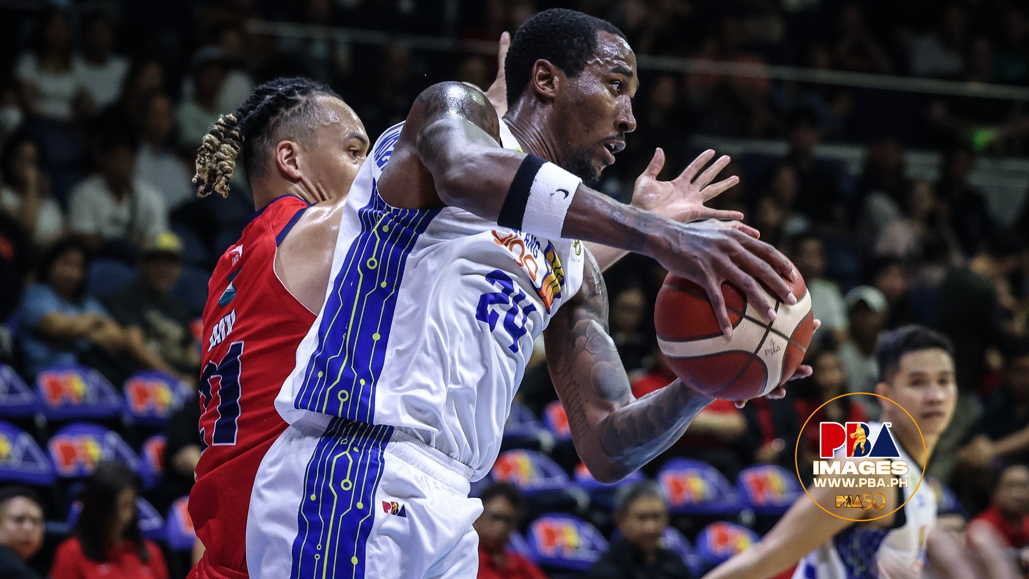 Ginebra battles surging TNT