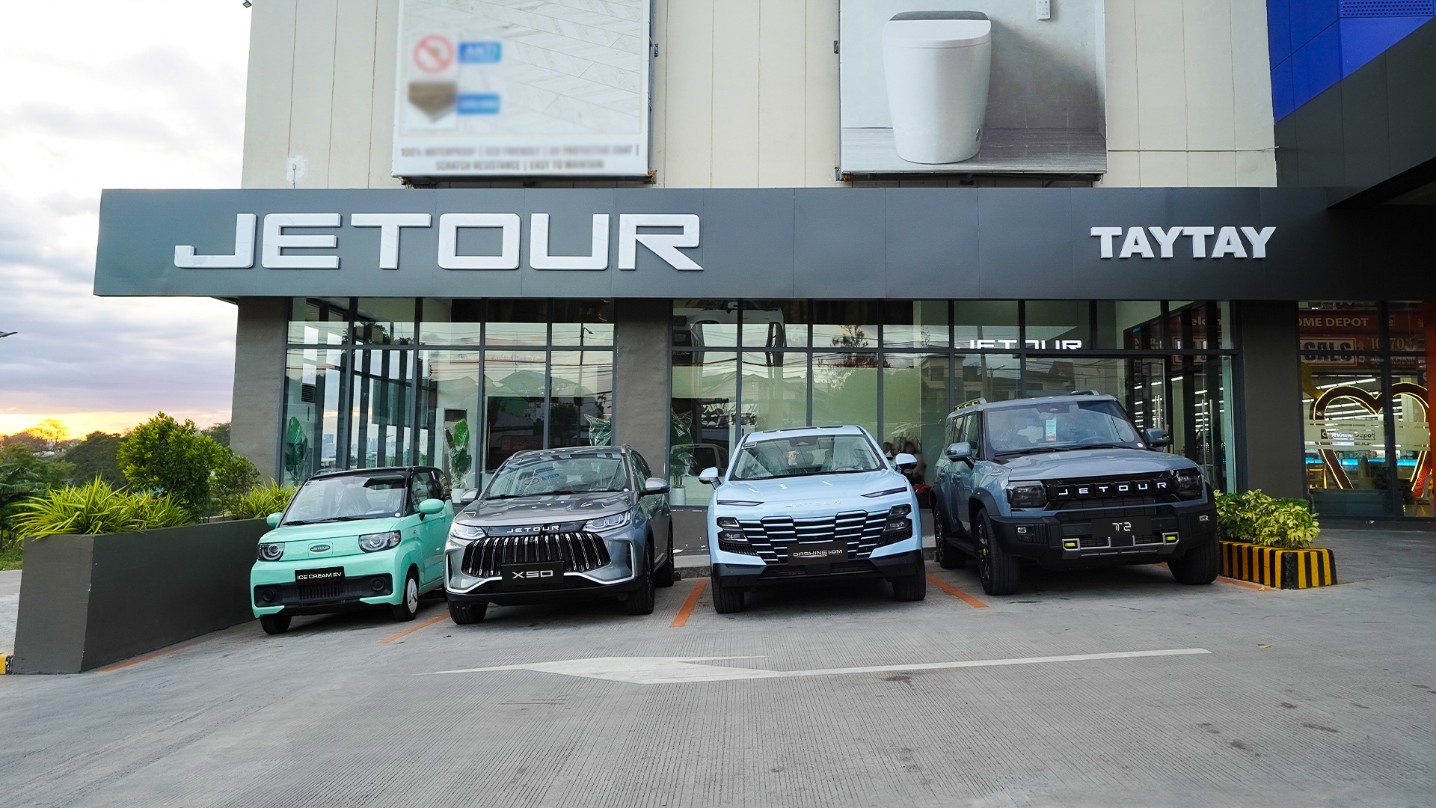 Jetour drives east with Taytay showroom