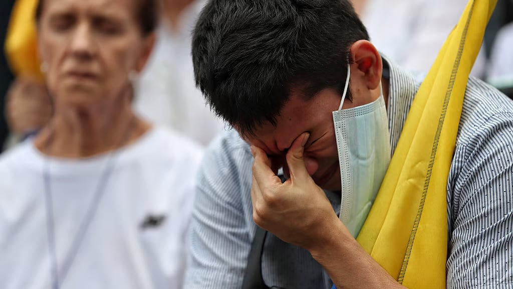 Colombian presidential candidate's condition ‘grave’ after assassination attempt