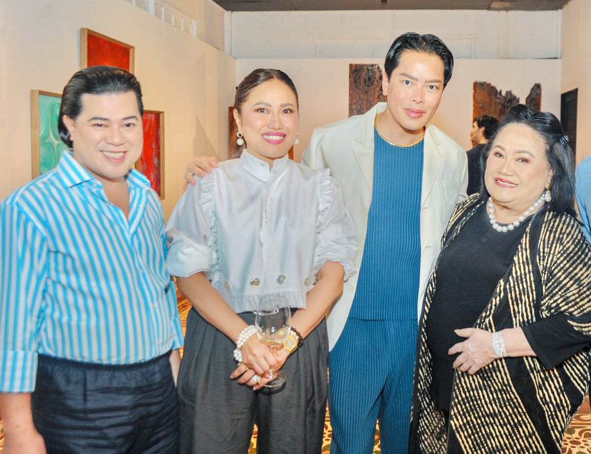 Ian Giron, Alelee andanar, Dong Ronquilo, and Mayor Imelda Aguilar