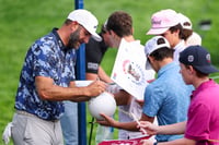 Back after first major win, Johnson again seeks top form at Oakmont