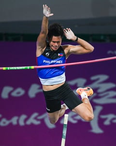 Obiena finishes fifth in European return