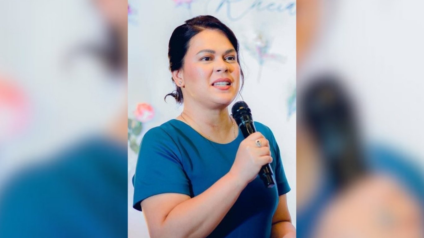 Sara celebrates Independence Day with OFWs in KL