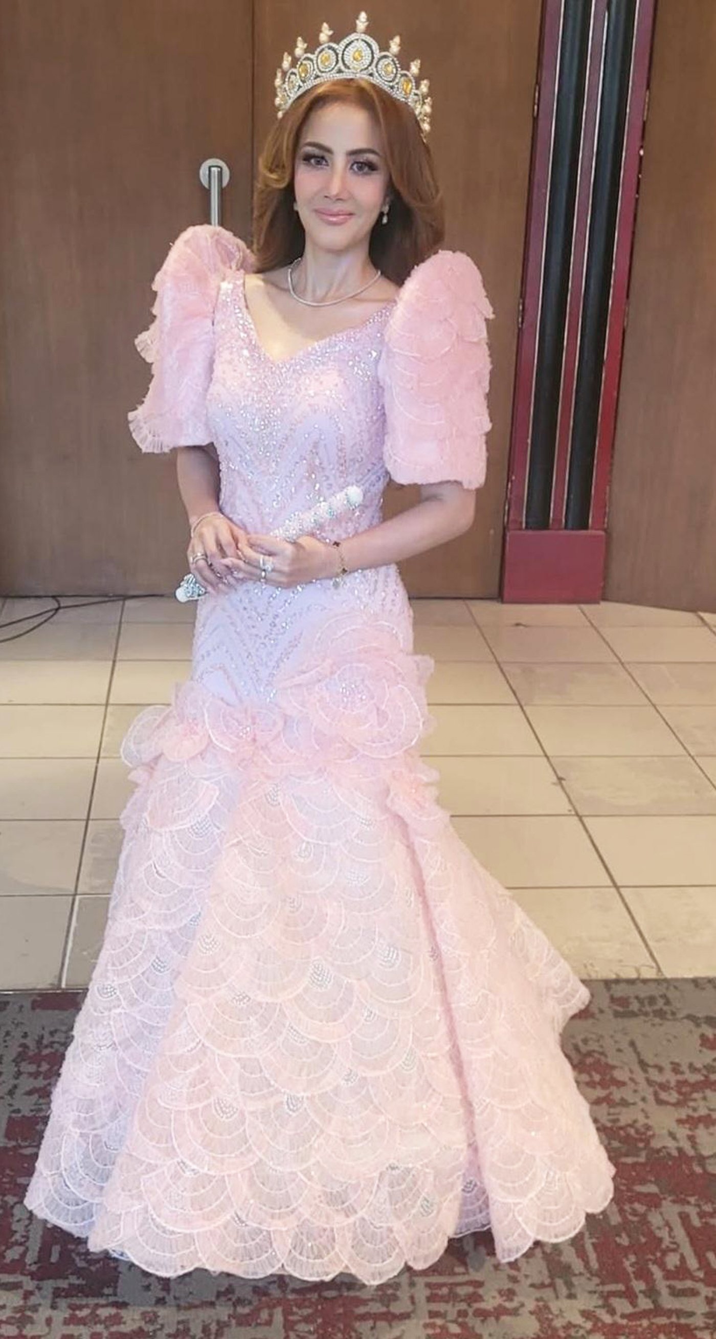 Fil Marie Jung as Reina Candelaria for Roy Erwin Tizon