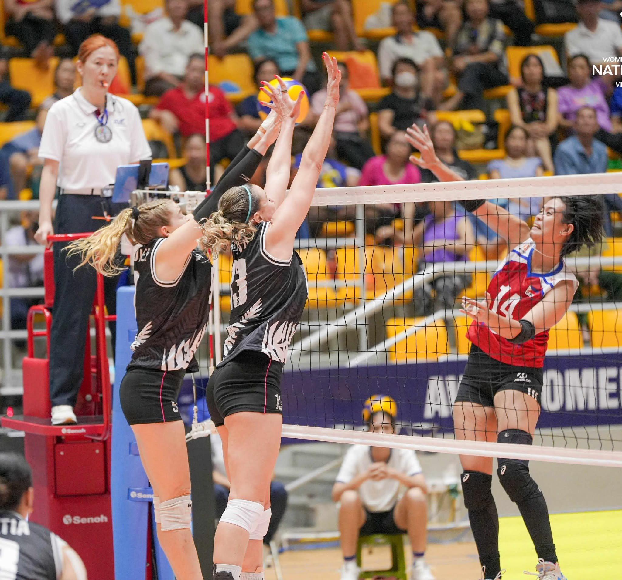 Alas Pilipinas keeps semis hopes alive