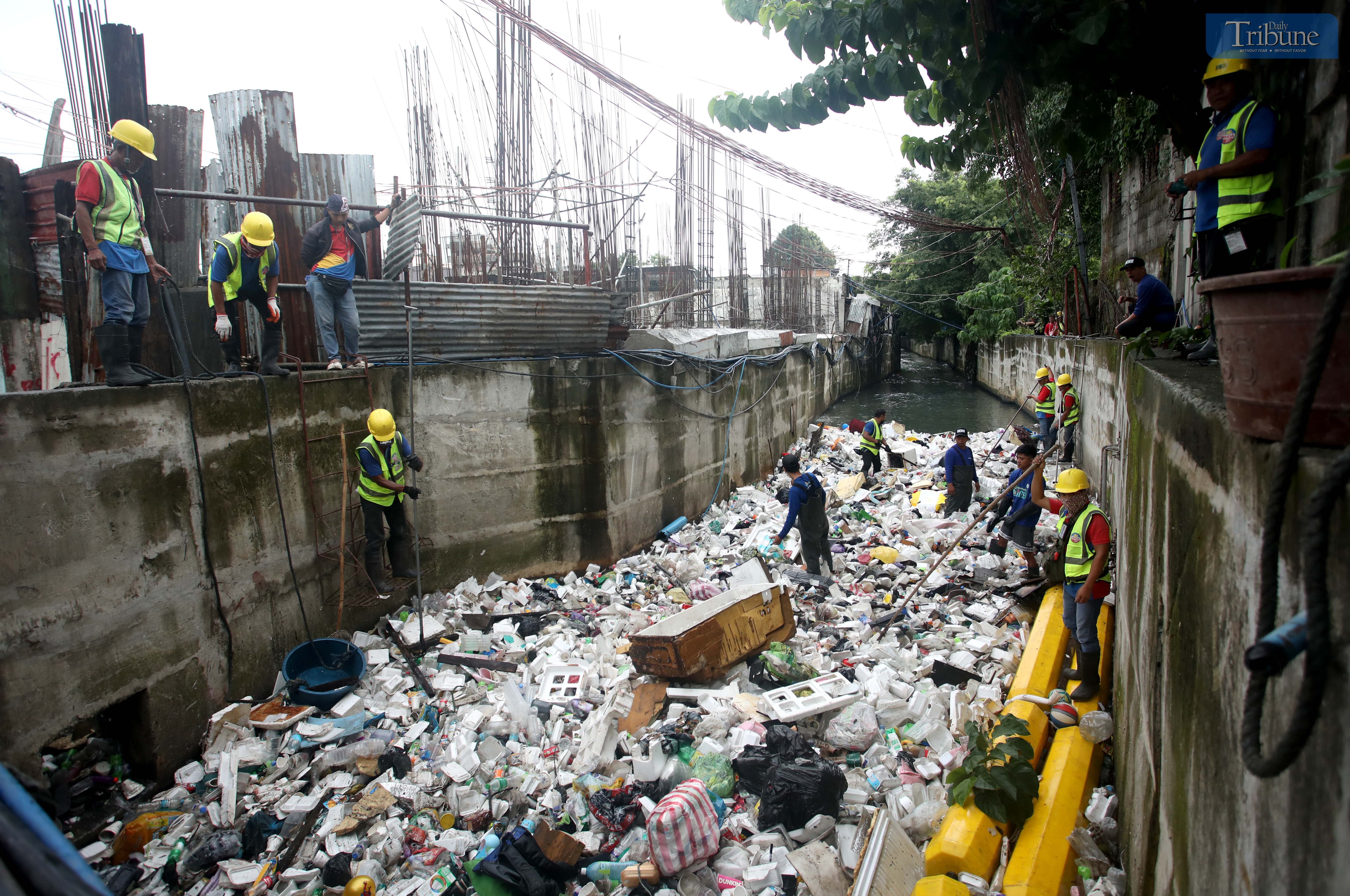 MMDA launches metro-wide estero cleanup to combat flooding