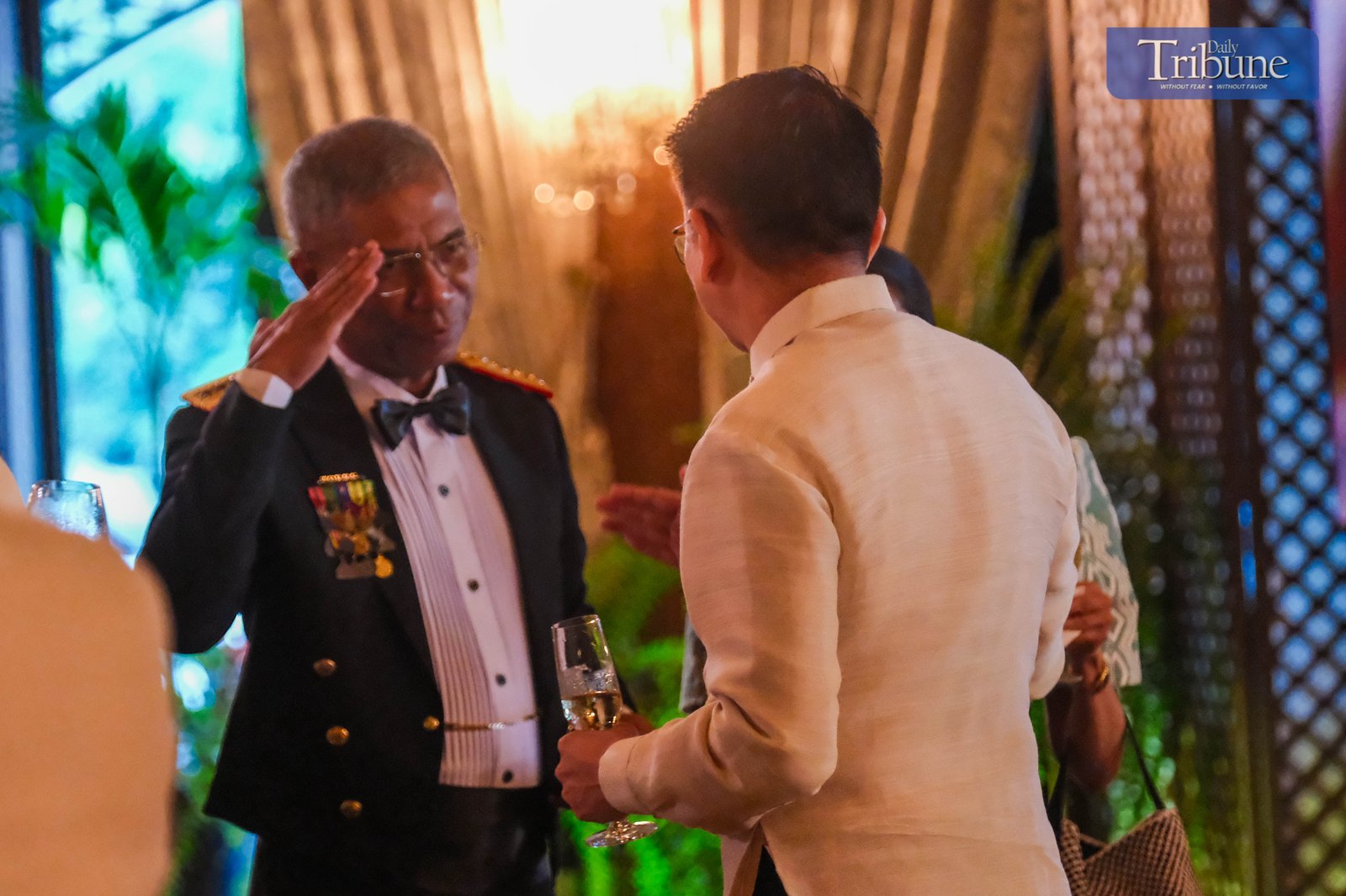 President Ferdinand Marcos Jr. shares a ceremonial toast with H.E. Mohammed Rida El Fassi, Vice Dean of the Diplomatic Corps, during the Vin d’Honneur at Malacañan Palace on 12 June 2025. The wine reception, held for government officials and members of the diplomatic corps, is one of two annual events hosted by the President to mark national celebrations.