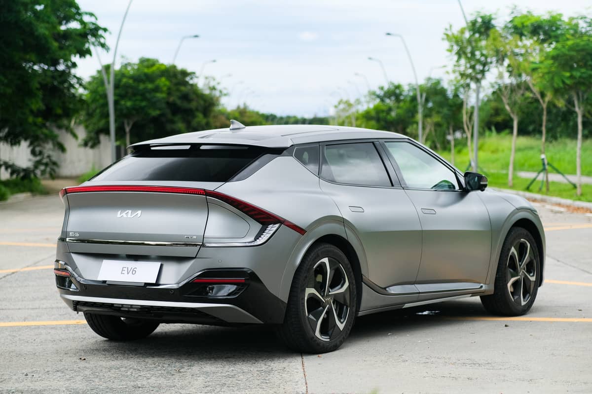 WITH its bold rear design and sharp lines, the Kia EV6 makes a strong impression from every angle.