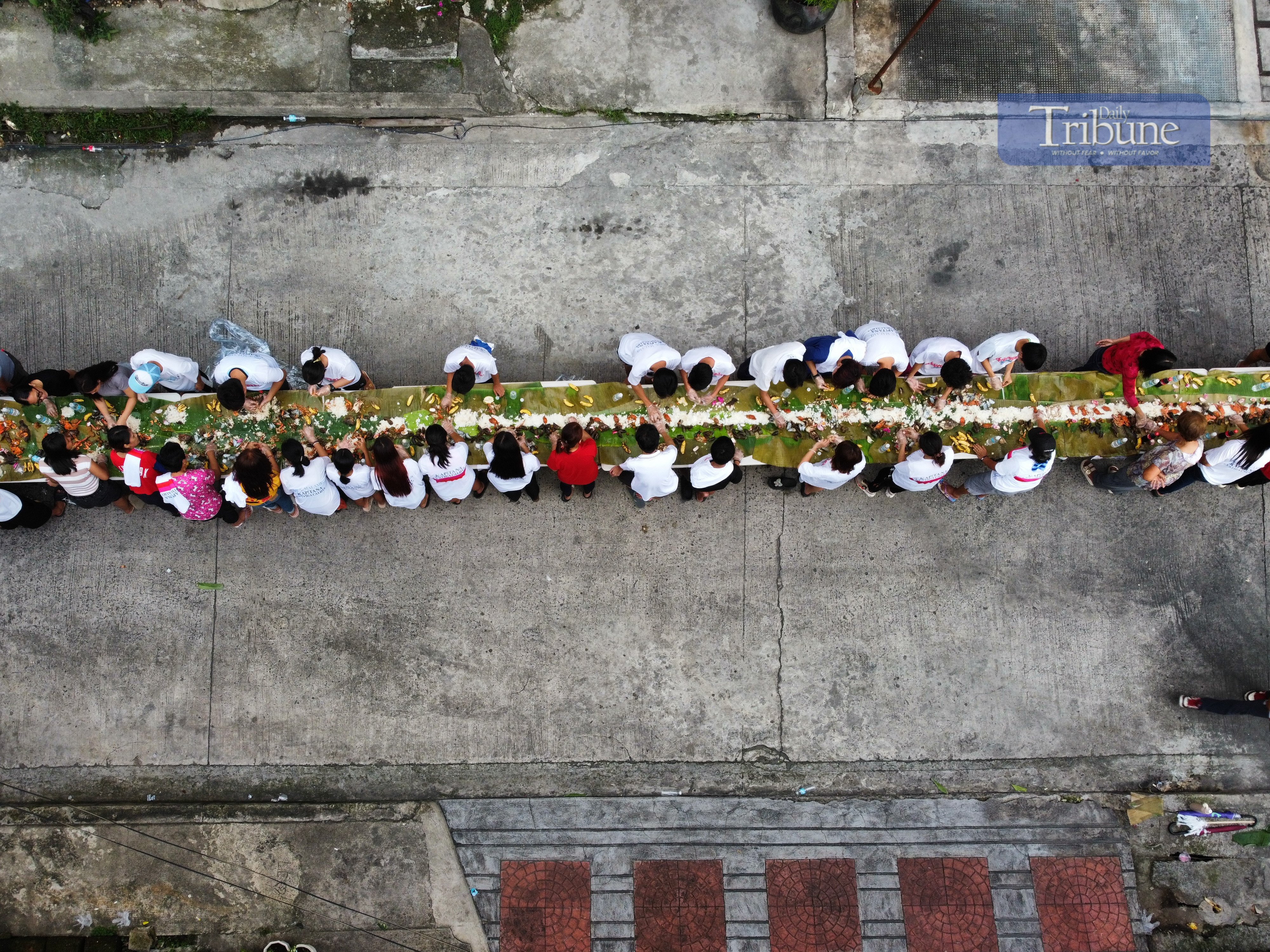 San Antonio de Padua feast features longest boodle fight 