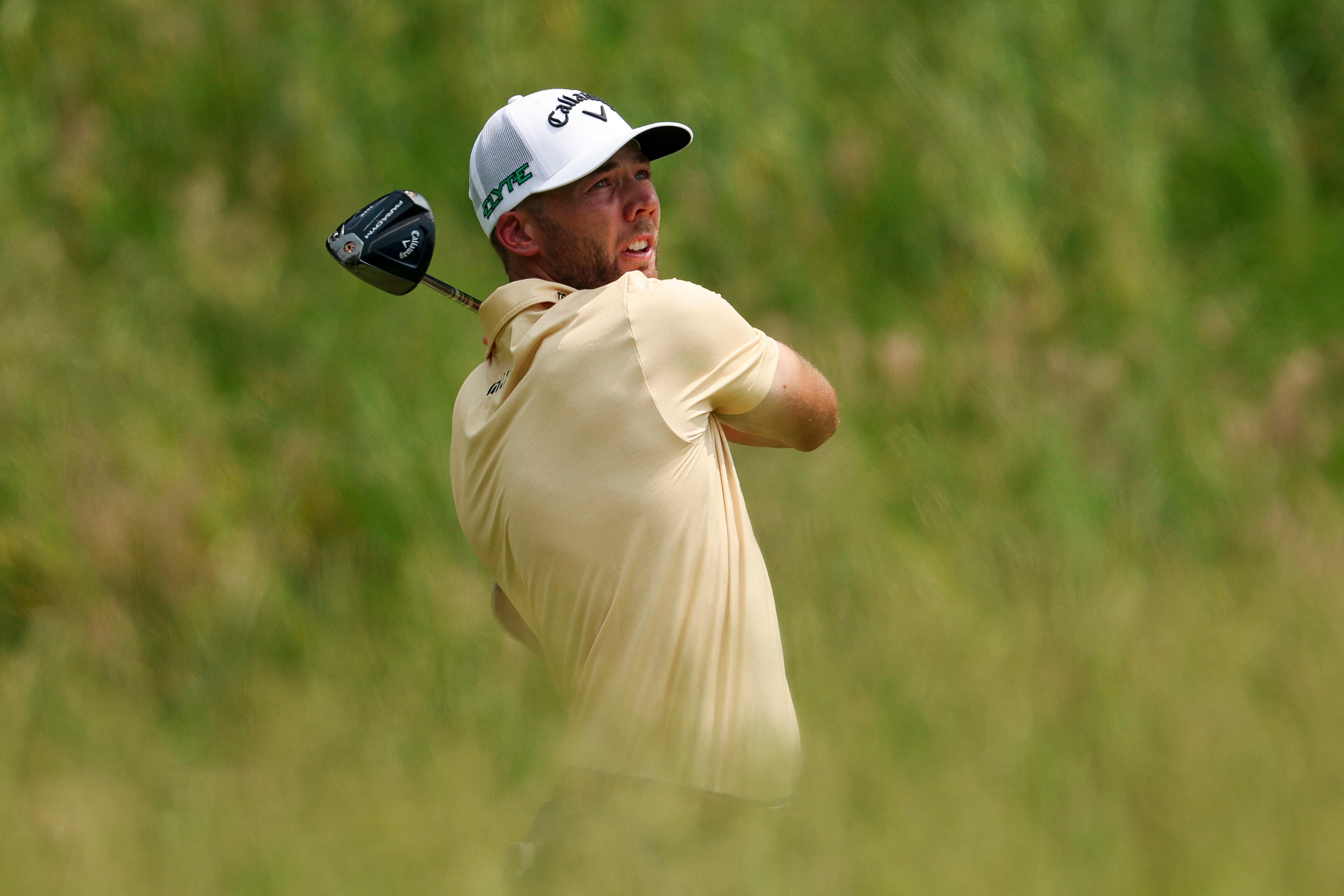 Sam Burns turns on the heat with a third-best US Open round of 65 to take a one-shot lead after Friday’s second round at Oakmont.