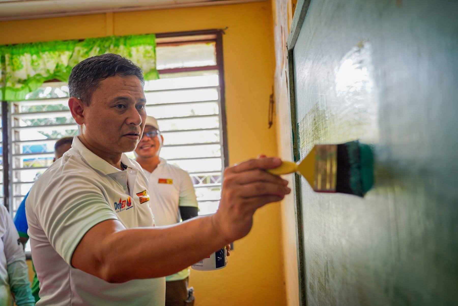 School opening generally smooth, orderly — Angara