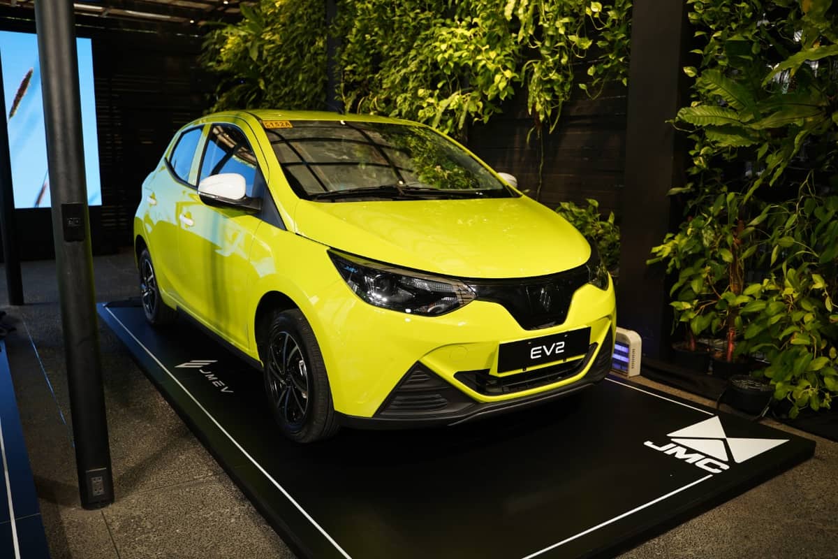 THE JMC EV2 is designed for everyday city drives with personality and practicality in mind.