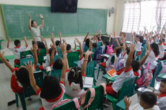 Lawmaker pushes LGU real estate tax for scholarships