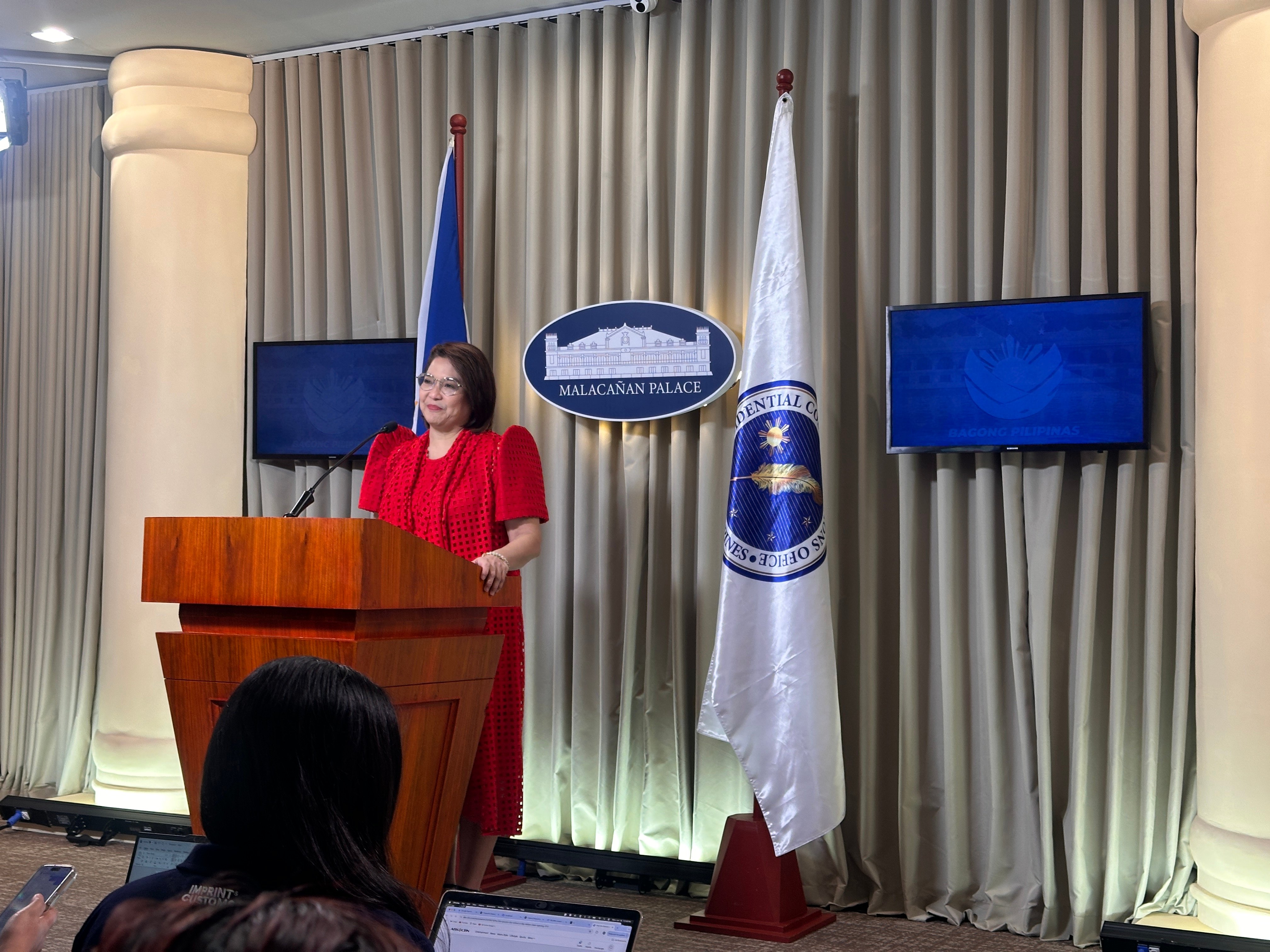 Palace to Officials: Stop spreading AI-generated fake news