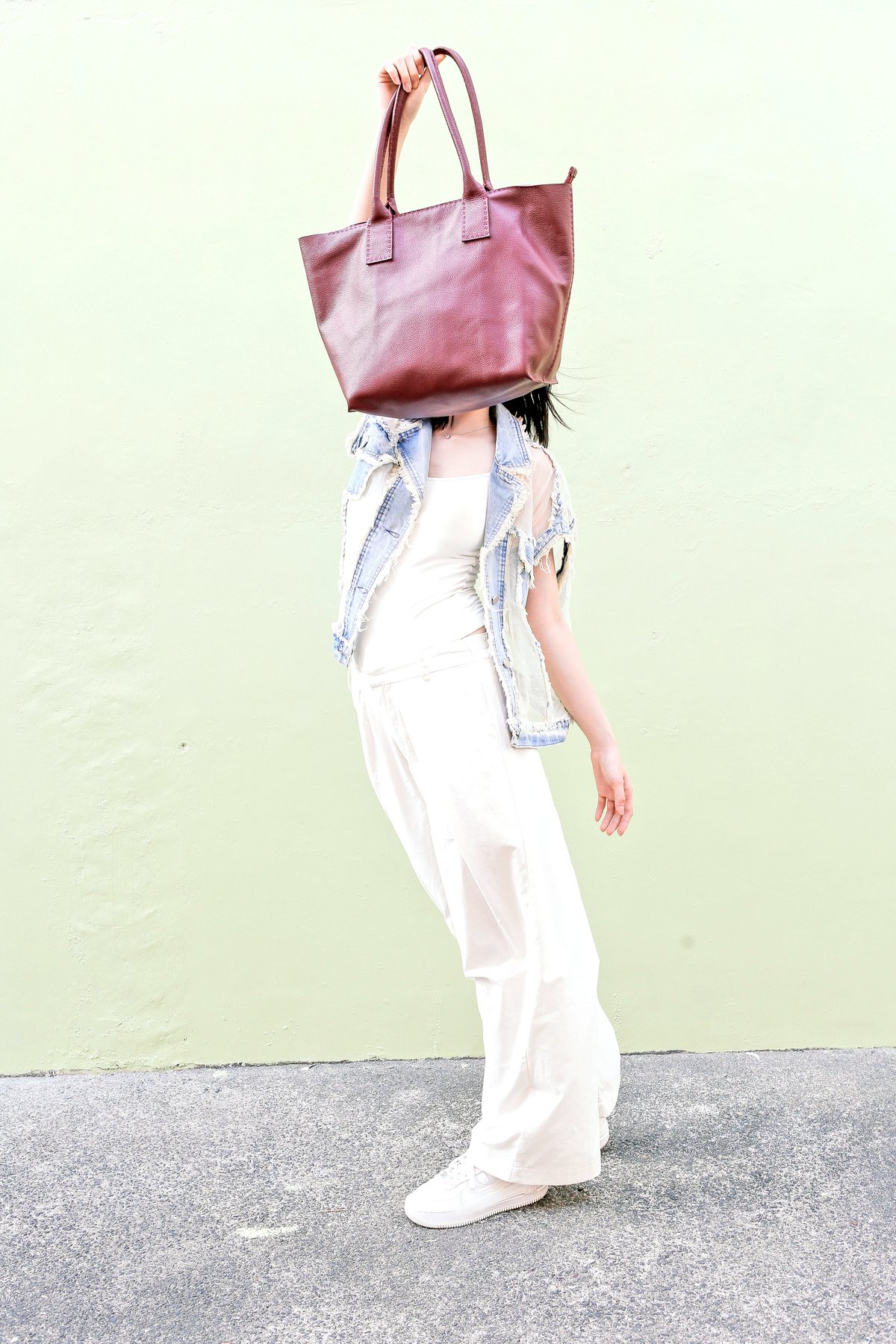 H Tote