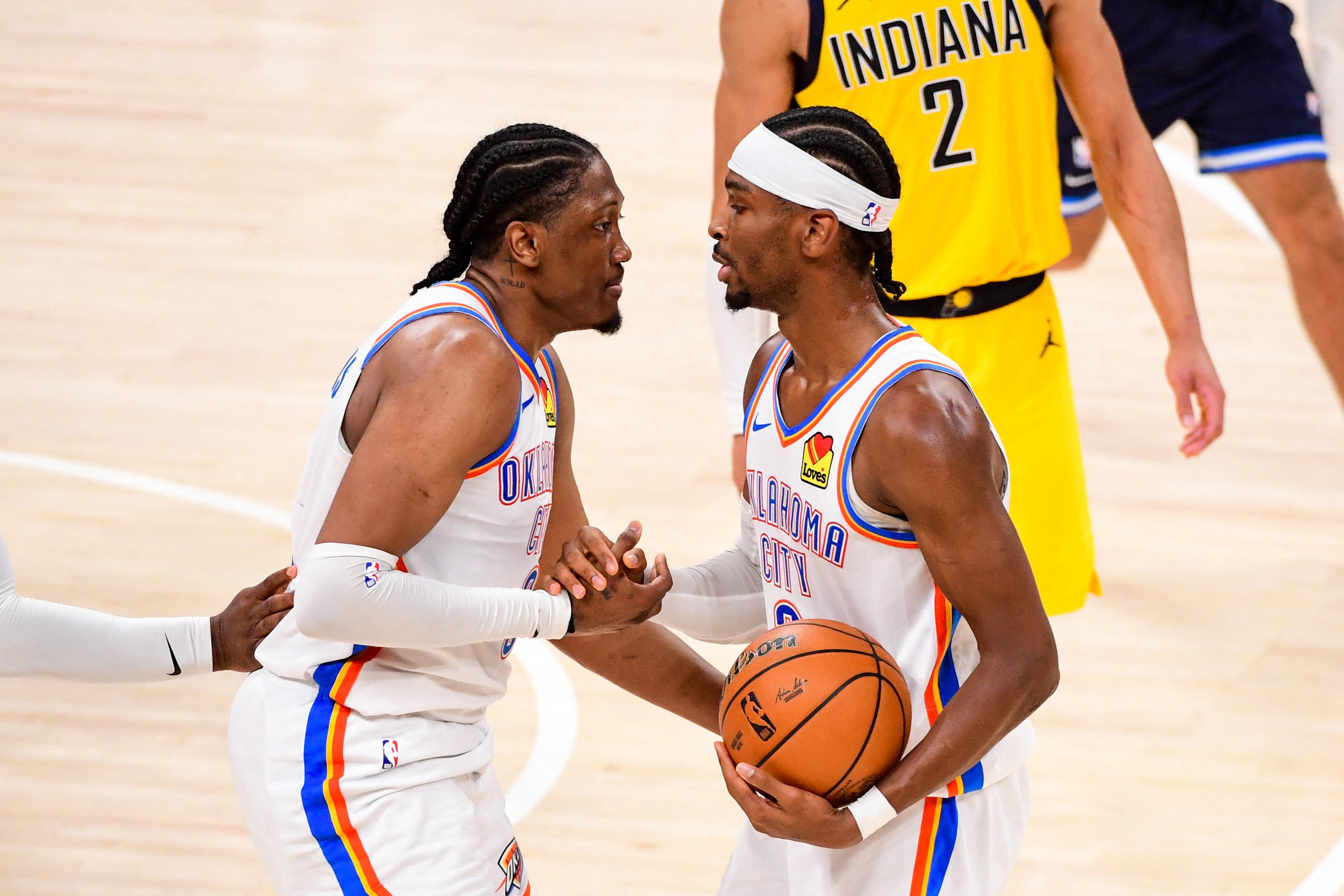 Thunder hold off Pacers to take 3-2 NBA Finals lead