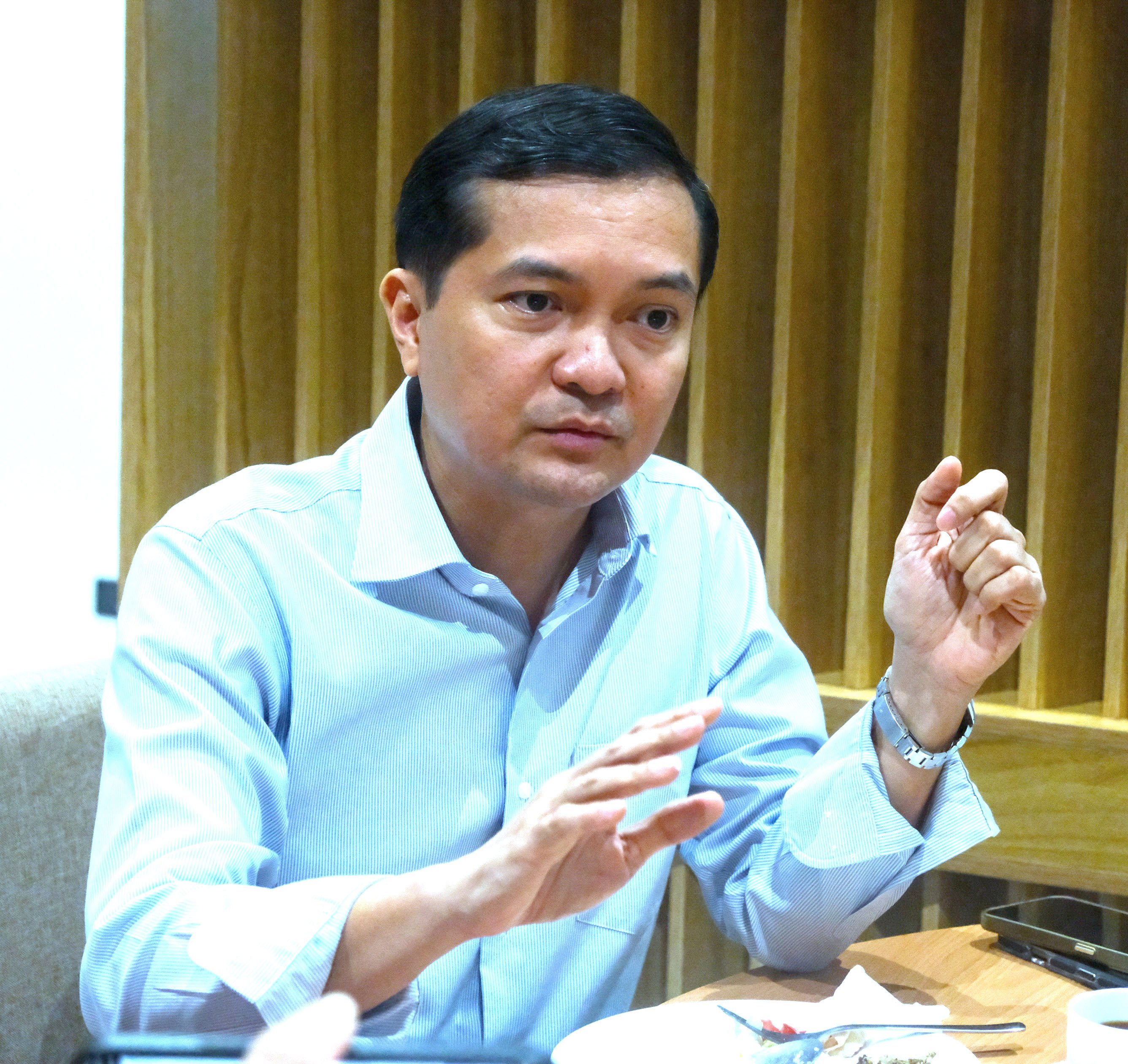 Palace retains Ruiz at PCO as Usec quits