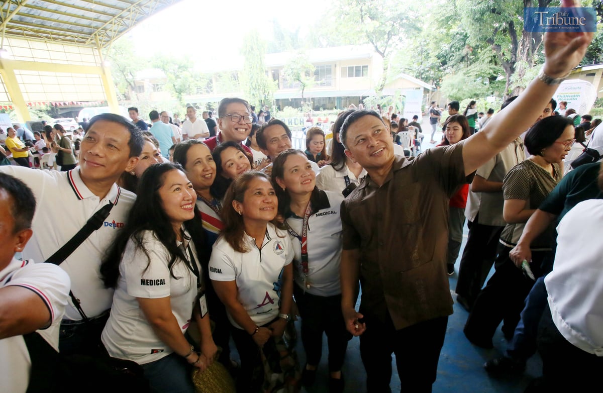 EDUCATION Secretary Sonny Angara, Health Secretary Teodoro Herbosa, and Quezon City Mayor Joy Belmonte visit Esteban Abada Elementary School in Bago Bantay, Quezon City on Wednesday to oversee a free medical check-up organized by the Department of Health (DOH) for teachers, parents, and students.