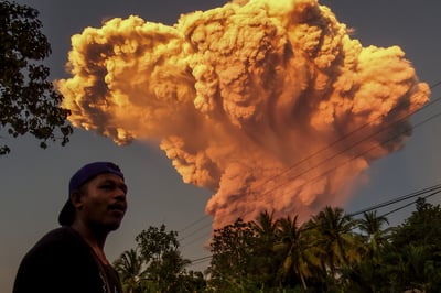 Dozens of Bali flights canceled after Indonesia volcano erupts