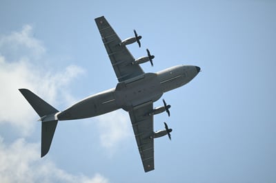 France shuts weapons booths at Paris Air Show