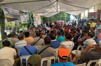 Agriculture Secretary Francisco Tiu Laurel Jr. and NFA Administrator Larry Lacson inspect the newly rehabilitated NFA warehouse in Roxas, Isabela, on Friday, 20 June. They also met with local farmers to discuss palay procurement and logistics support.