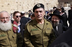 Israel warns of 'prolonged' war against Iran