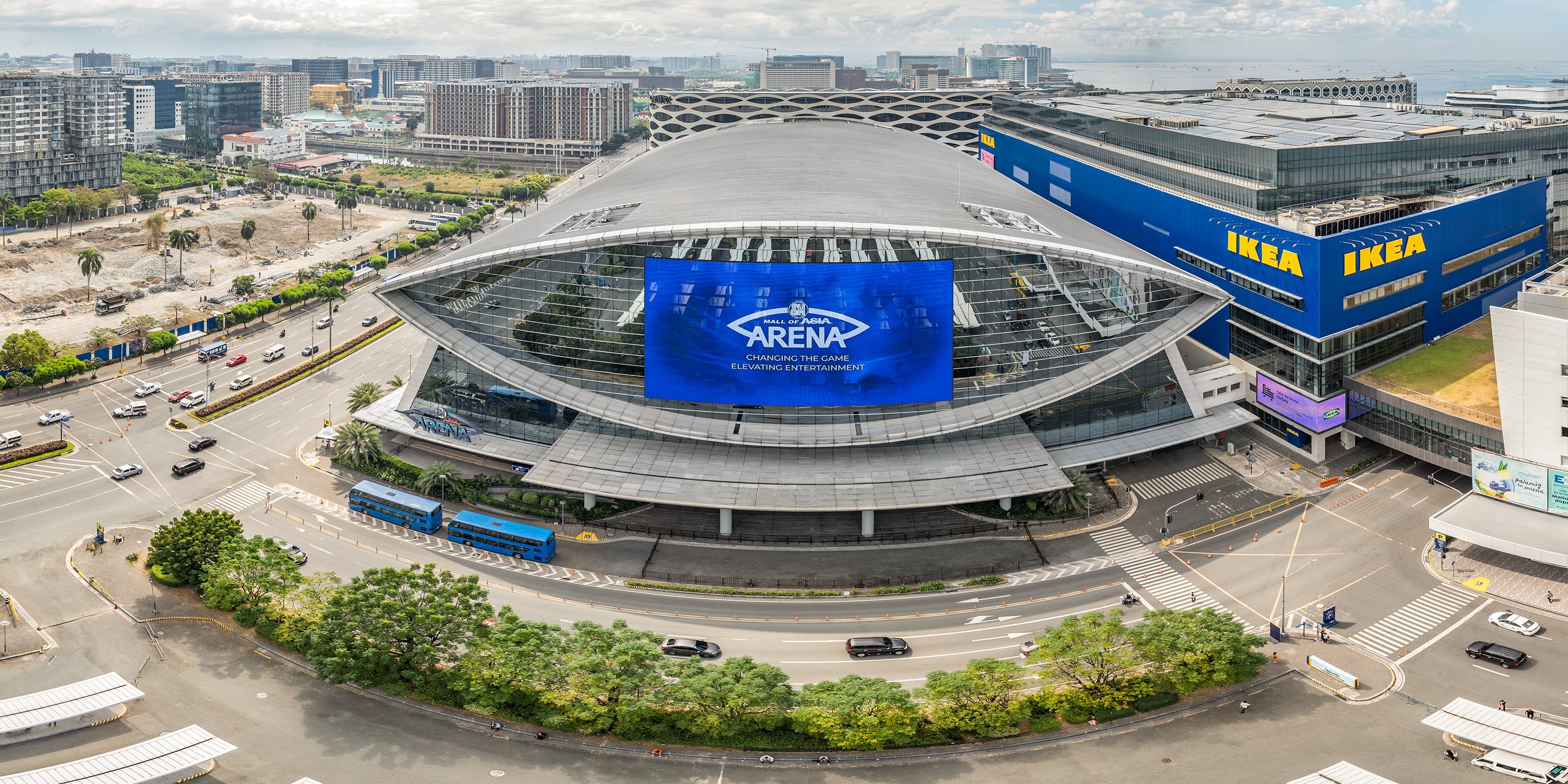 MoA model proves SM more than malls