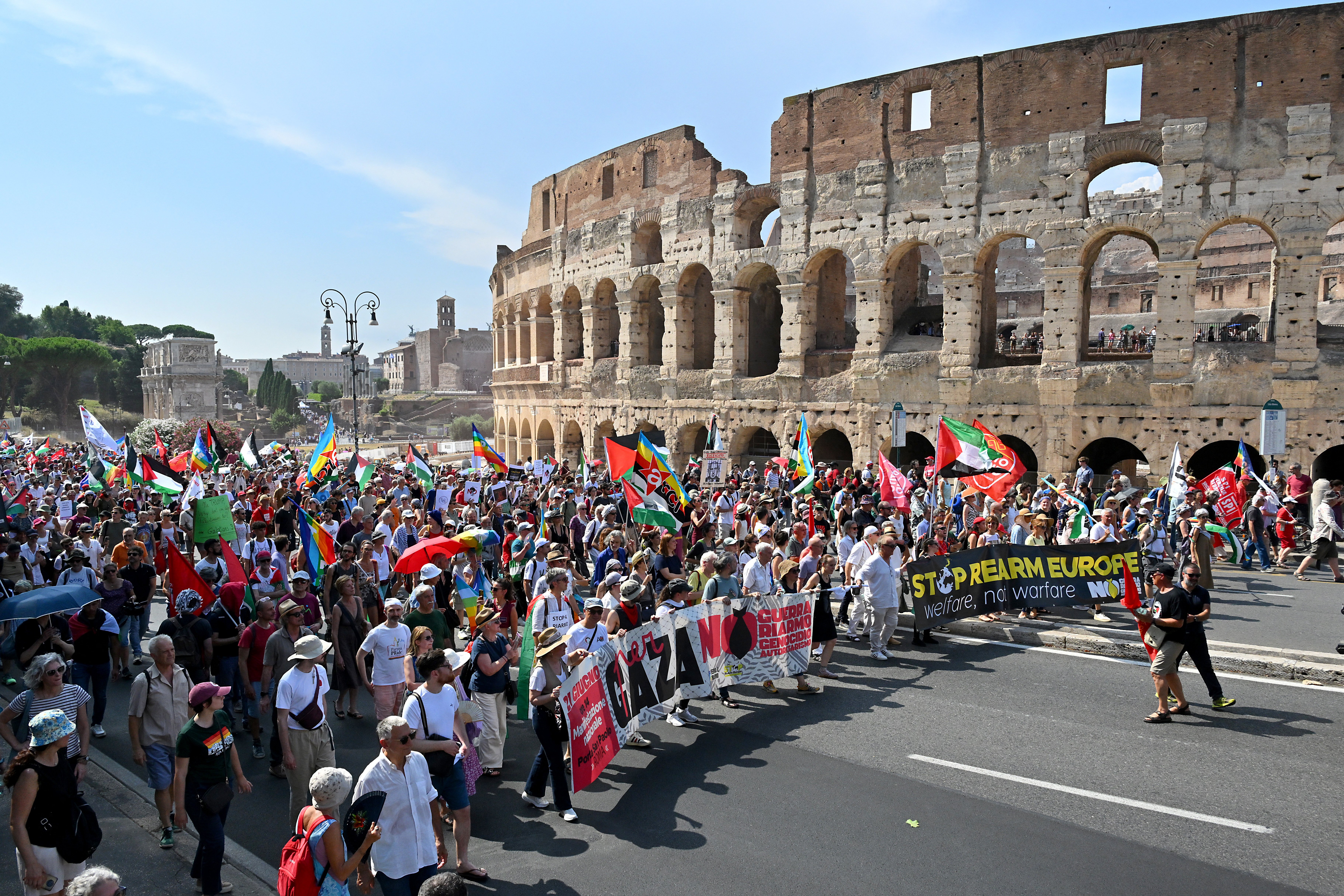 Tens of thousands join pro-Palestinian marches across Europe
