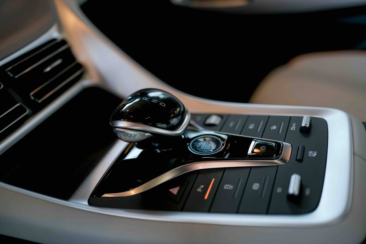 FROM shifting gears to starting the drive, the BYD Sealion 5 DM-i keeps things sleek, smart, and simple.