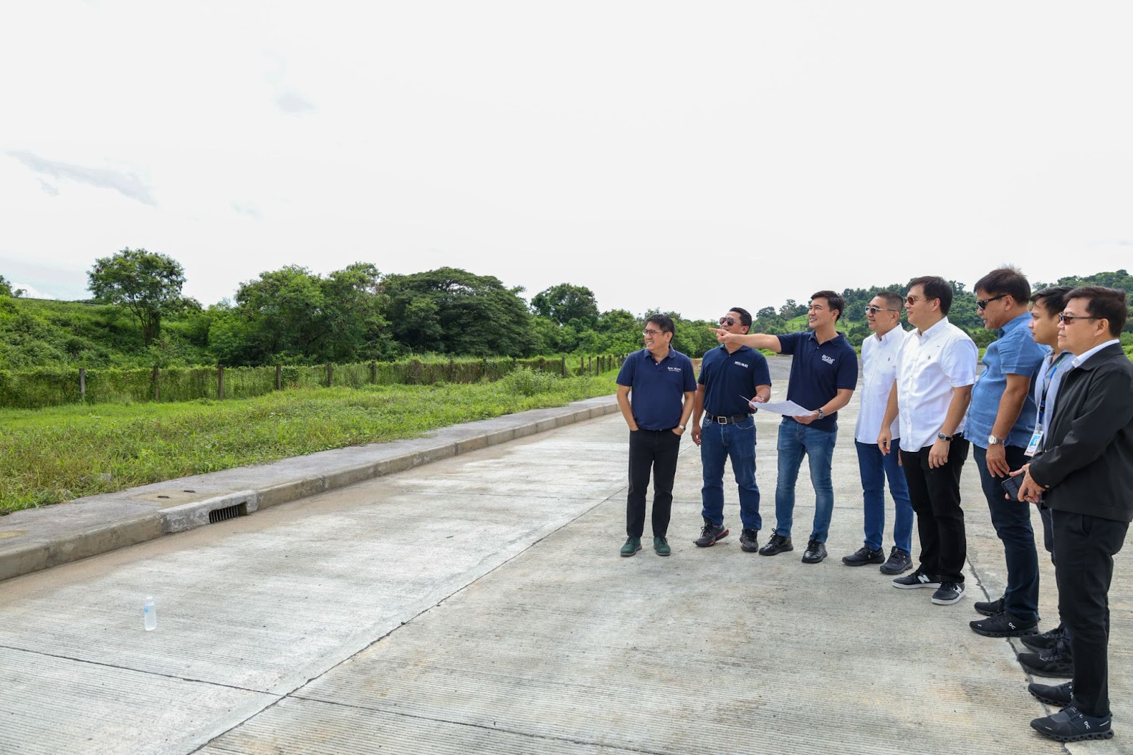 [From left to right] NLEX Corporation Head for Government Relations Edward Allan C. Gregorio, NLEX Corporation Assistant Vice President Vik Apuzen, Bases Conversion and Development Authority (BCDA) President and Chief Executive Officer Joshua M. Bingcang, Hermosa Mayor Antonio Joseph R. Inton, Bataan Congressman-elect Antonino B. Roman III, and Department of Public Works and Highways Region 3 Chief of Planning and Design Arthur Q. Santos conduct an inspection of the proposed Hermosa interchange along the Subic-Clark-Tarlac Expressway.