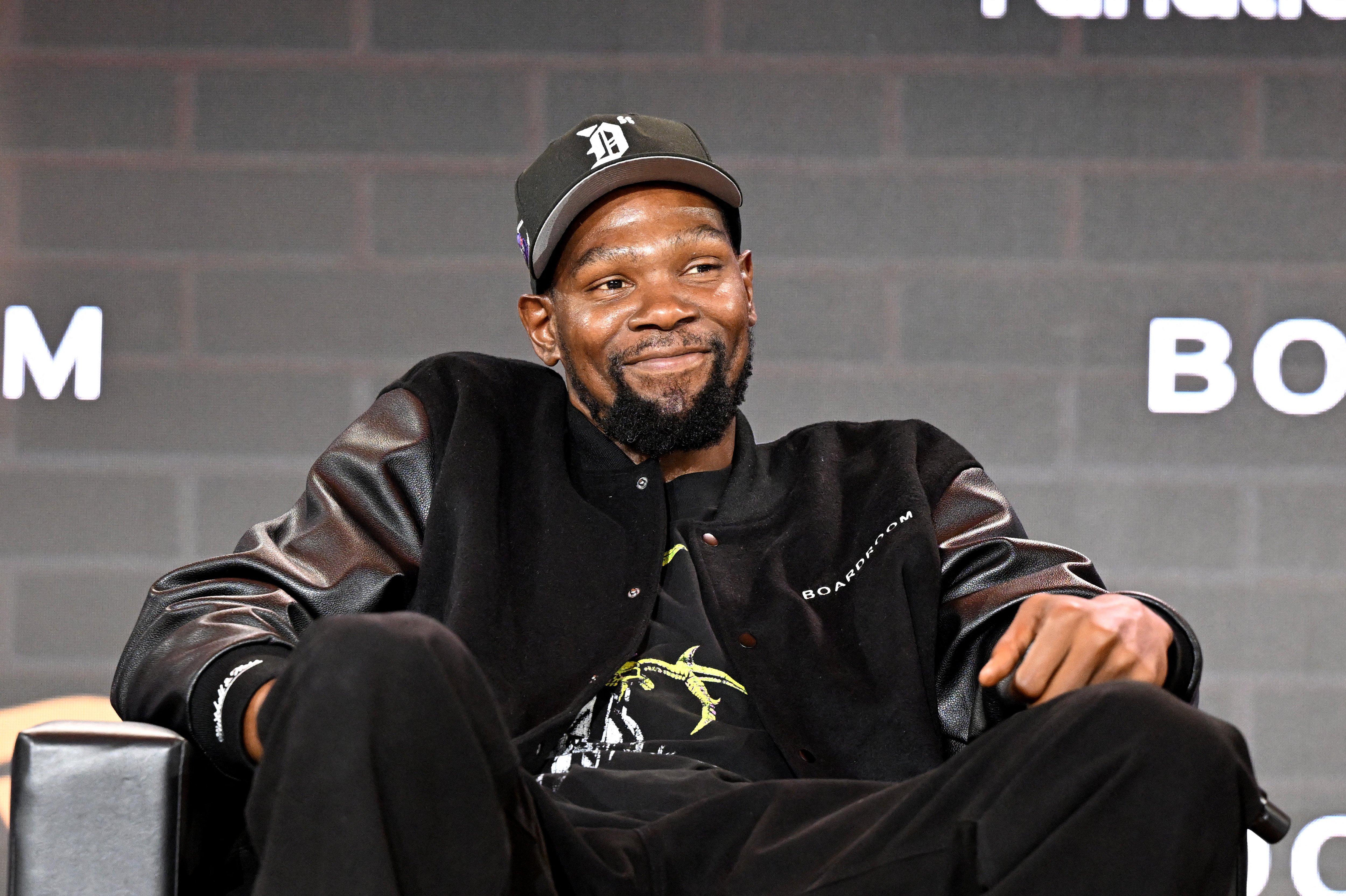 Durant joins Rockets, Udoka