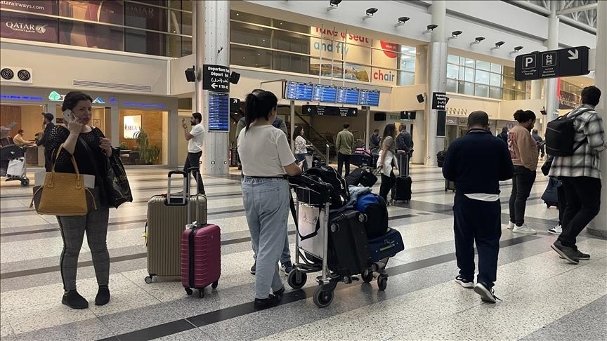 Expats flee Mideast nations on war fears
