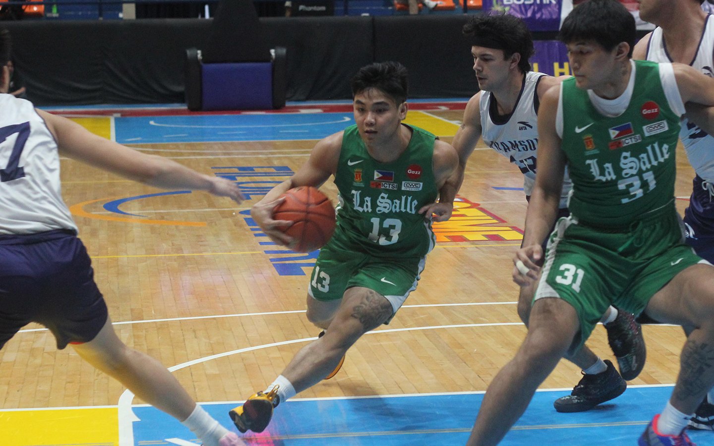 Baclaan, La Salle face familiar foes
