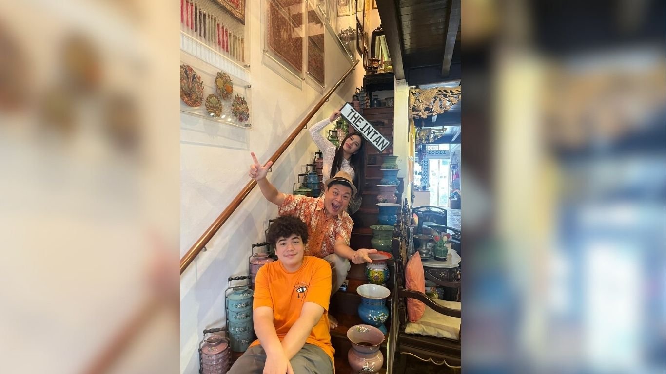 Singapore’s best experiences through 
the eyes of Denise Laurel