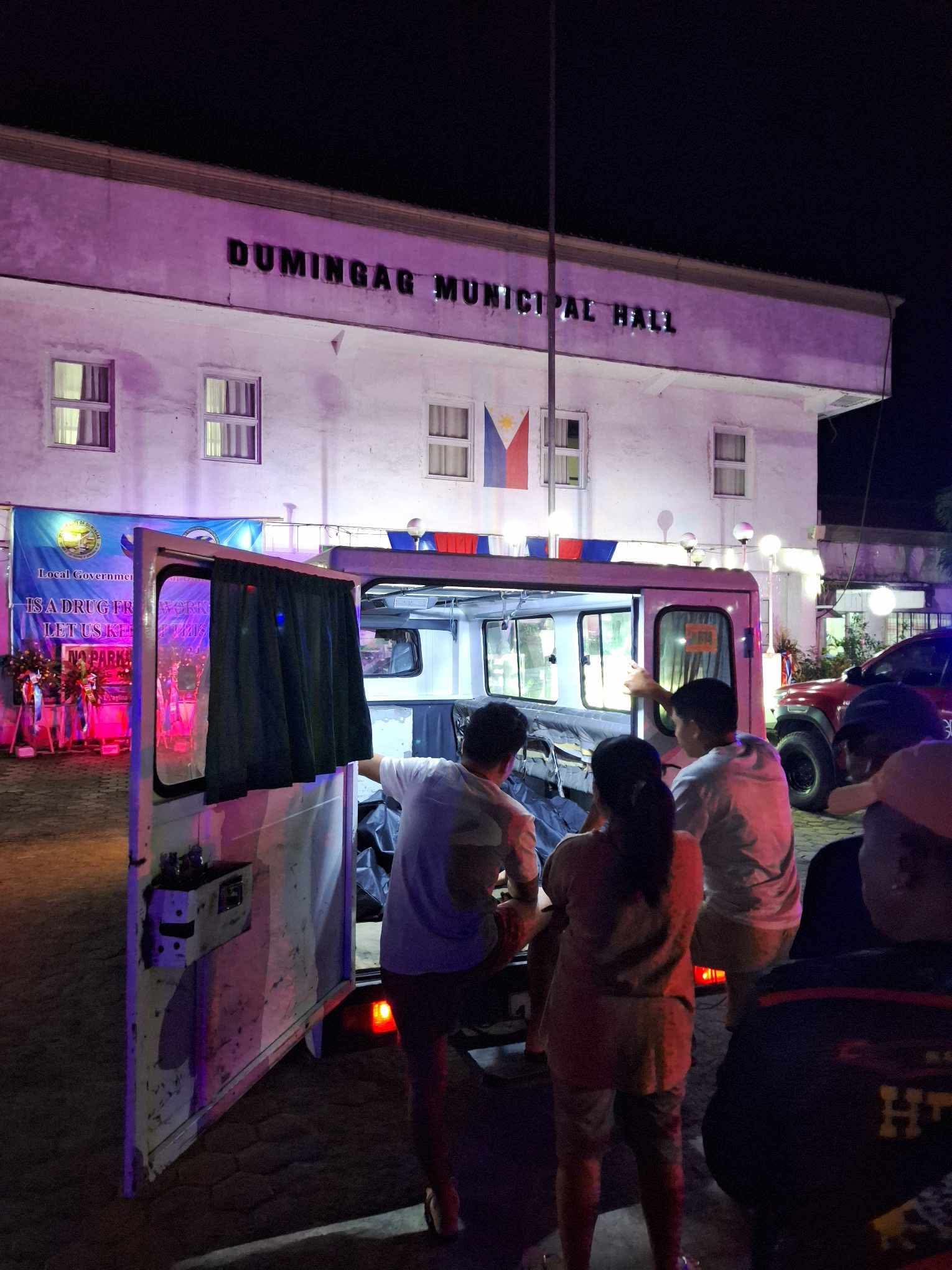 Rescue vehicle falls into Dapitan River

