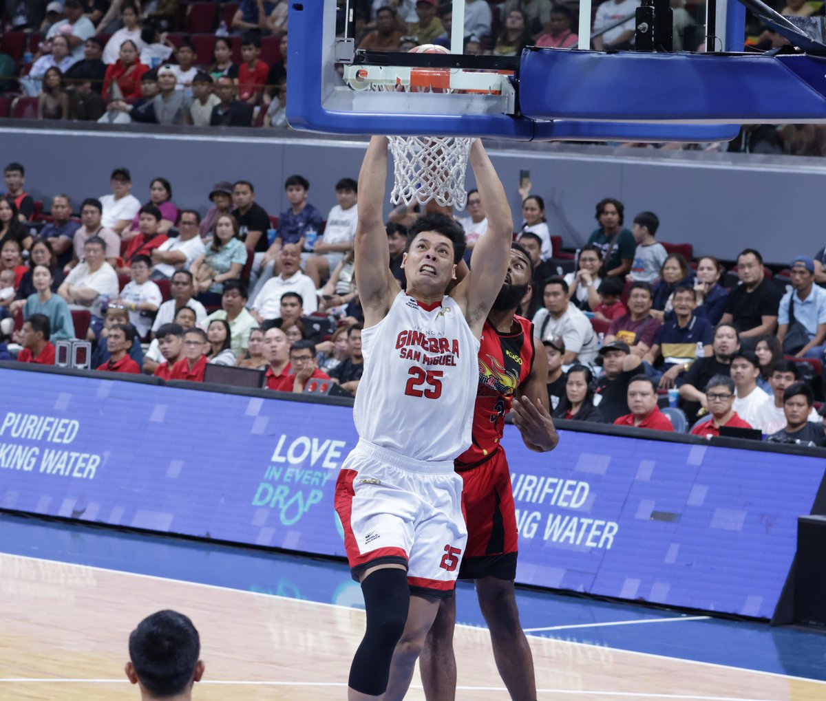 Ginebra rallies from 18 points down, takes semis Game 1