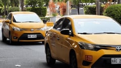 Overcharging airport taxisapprehended