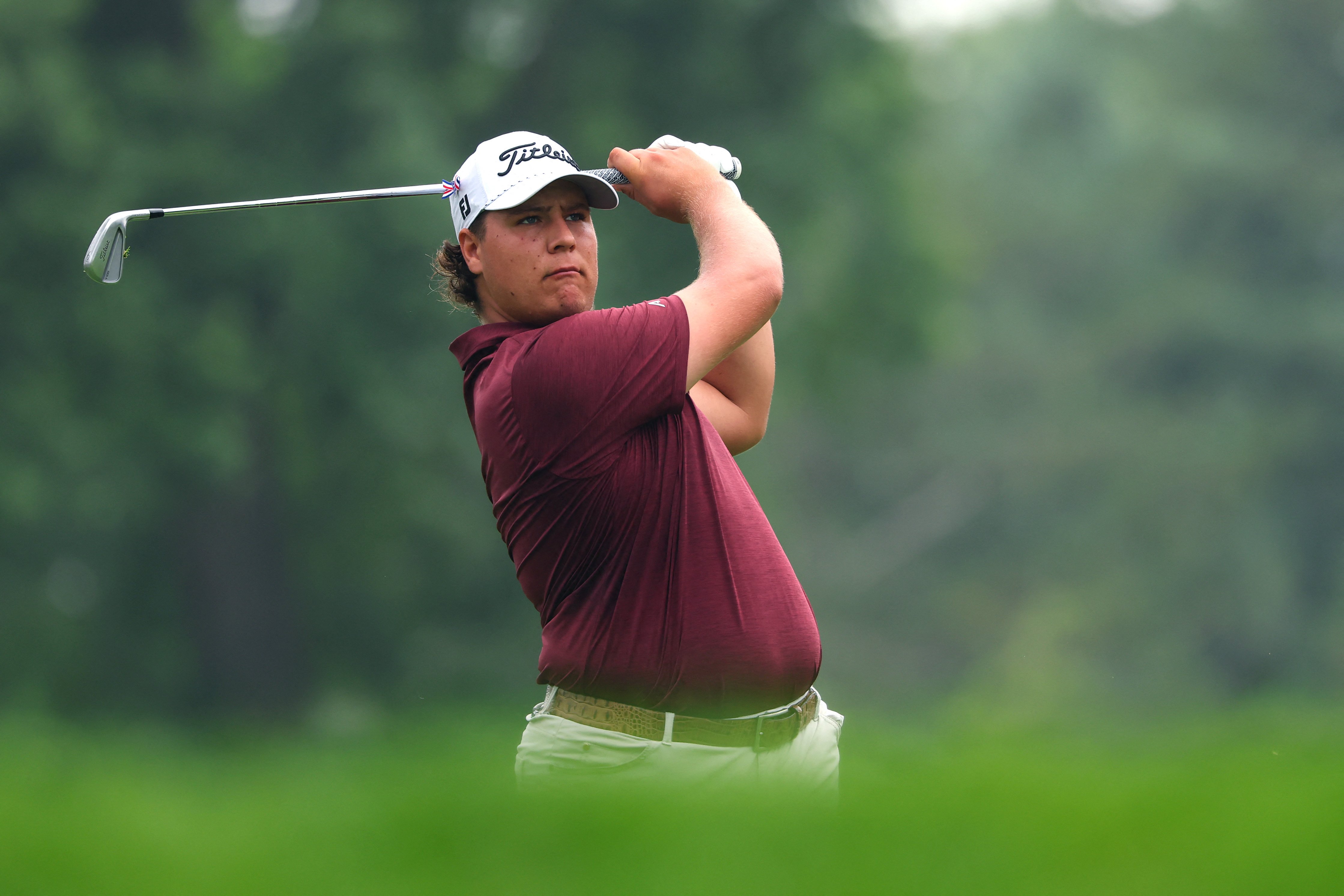 Potgieter, Roy share PGA lead