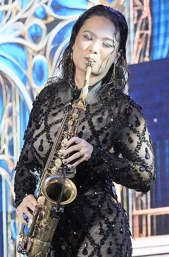 Sax Diva Nicole Tejedor.