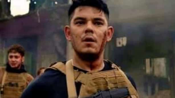 RICHARD Gutierrez in between takes in the finale episodes of Incognito