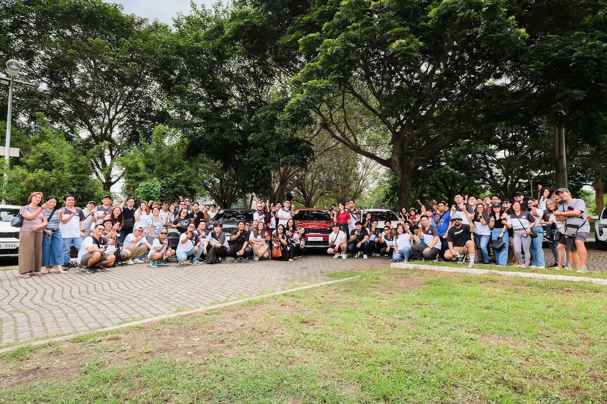 MEMBERS of the Kia Sonet Pilipinas Club gather for a group photo to mark their milestone meet.