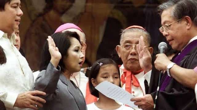 PGMA’s Presidential Oath of Office that took place at the EDSA Shrine during the 2001 People Power Revolution.
