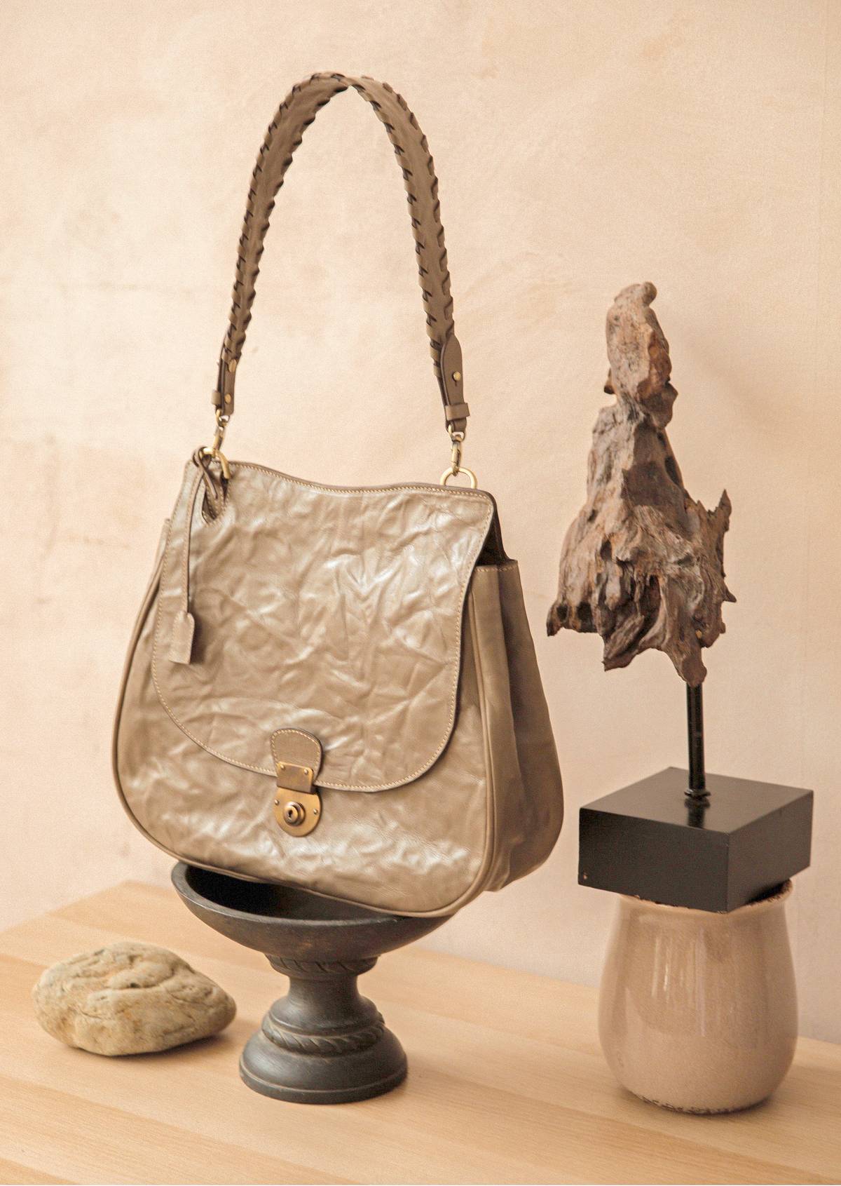 Artisan Curragh Saddle Bag in Taupe.